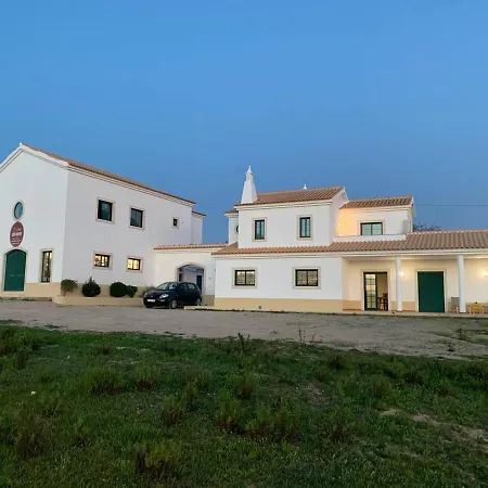 Casa Mineira Ferreiras